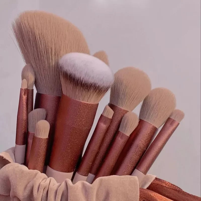 Glam Essentials: 13-Piece Makeup Brush Collection